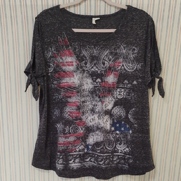 Cato Est 1946 Tops - Cato Est 1946 Women's Heather Gray Patriotic Graphic Top
